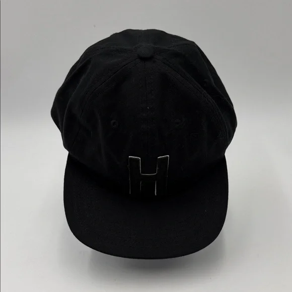 Herschel Supply Company Black Cotton Baseball Cap with H Logo - Picture 1 of 7